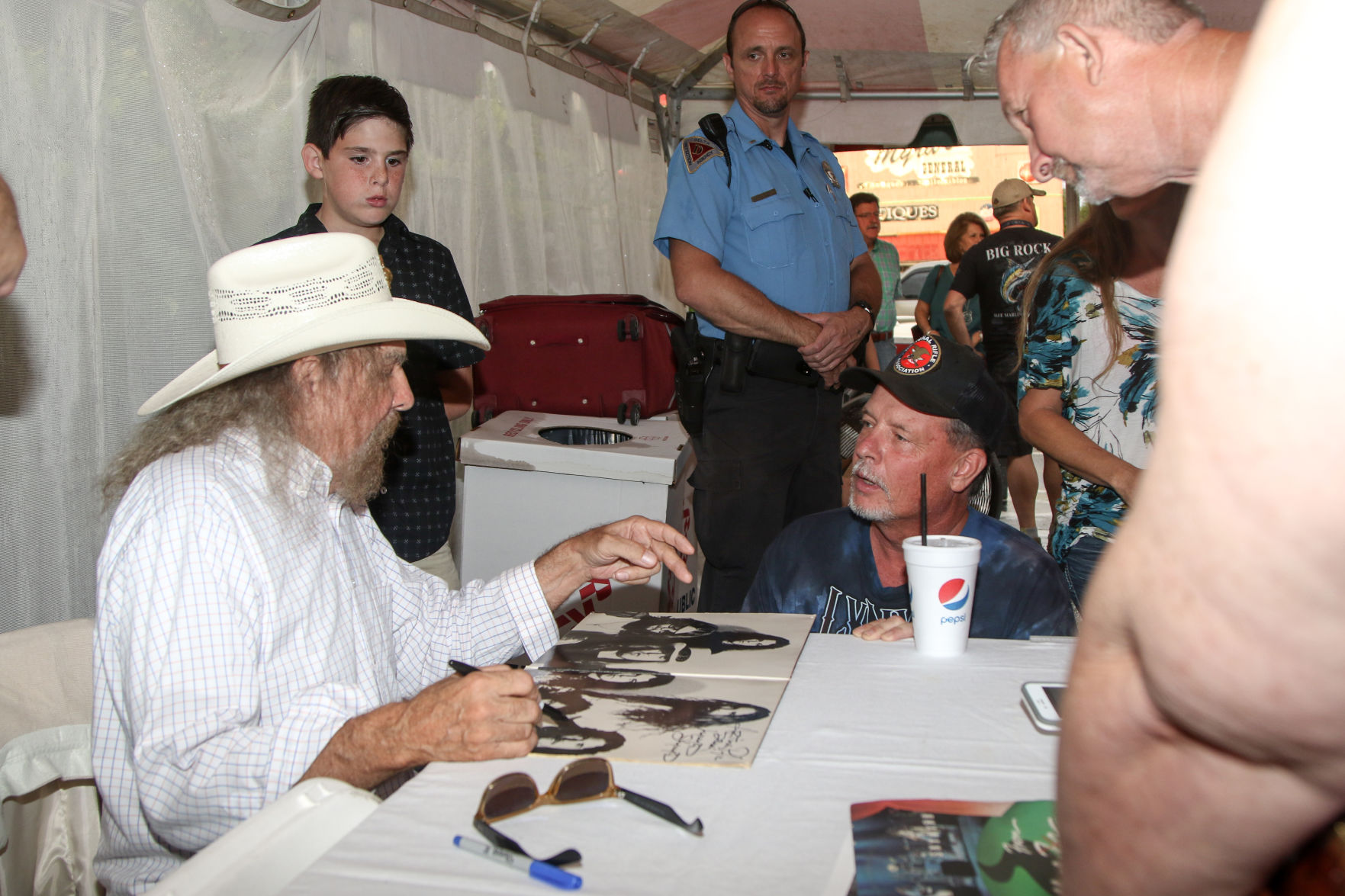 Artimus Pyle Band meet & greet @ Myras Valdese 8_2_19-6622.JPG
